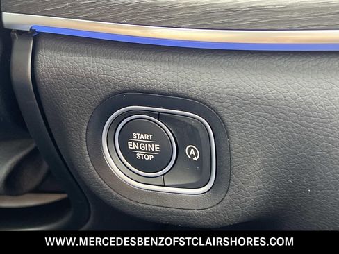 New 2025 Mercedes-Benz GLS 450 4MATIC image 30