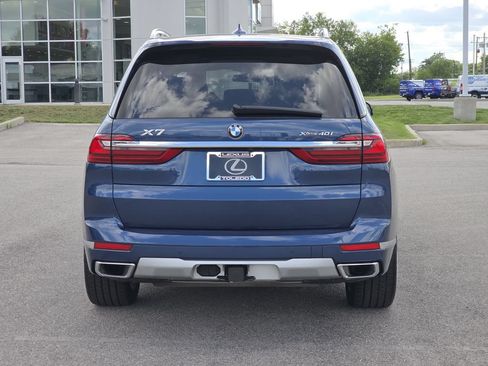 Used 2022 BMW X7 xDrive40i w/ Premium Package AWD/4WD image 11