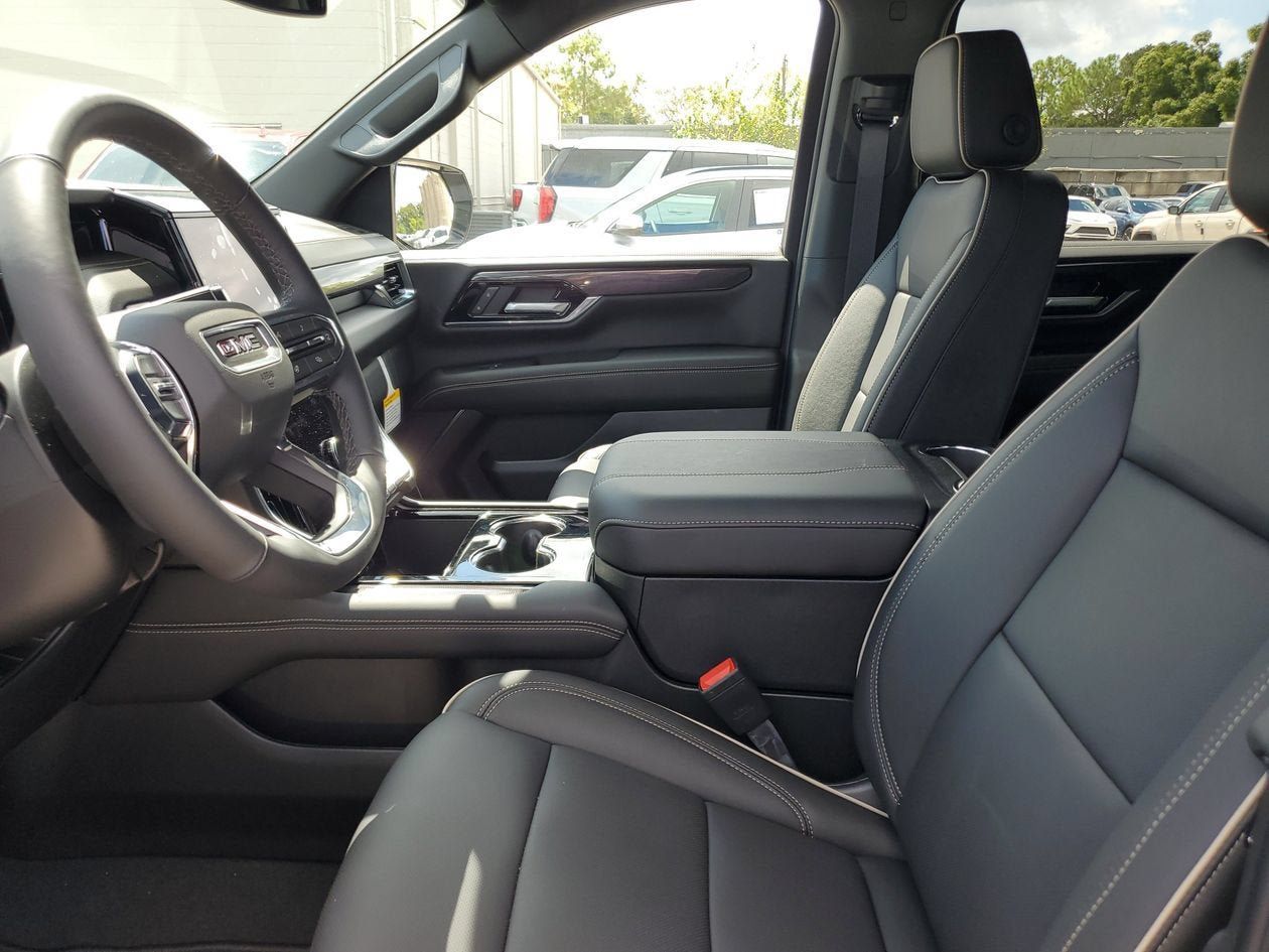 New 2026 GMC Yukon XL Elevation RWD image 19