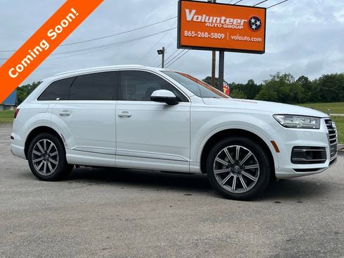 Used 2017 Audi Q7 3.0T Premium Plus w/ Premium Plus Package AWD/4WD image 1