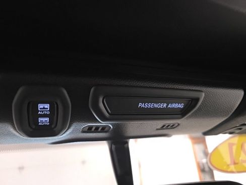 Used 2021 Jeep Wrangler Unlimited Sahara w/ Cold Weather Group AWD/4WD image 21