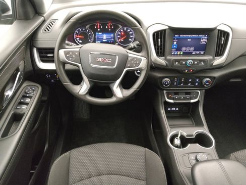 Used 2024 GMC Terrain SLE AWD/4WD image 22
