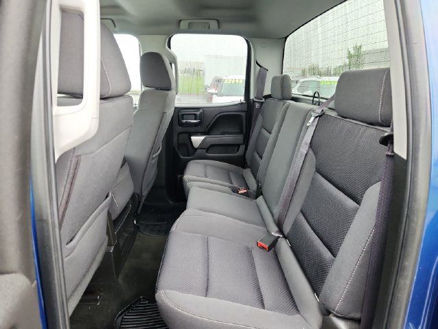 Used 2017 Chevrolet Silverado 1500 LT w/ All Star Edition AWD/4WD image 27