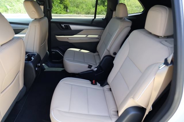 New 2026 Buick Enclave Preferred FWD image 13