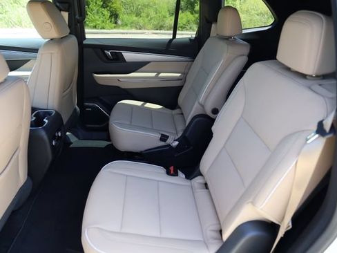 New 2026 Buick Enclave Preferred FWD image 13