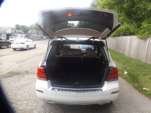 Used 2014 Mercedes-Benz GLK 350 4MATIC image 5