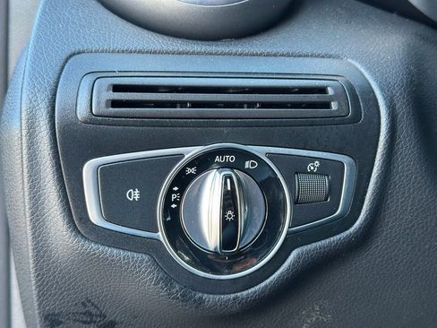 Used 2016 Mercedes-Benz GLC 300 4MATIC image 33