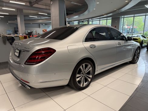 Used 2018 Mercedes-Benz S 450 4MATIC Sedan image 4