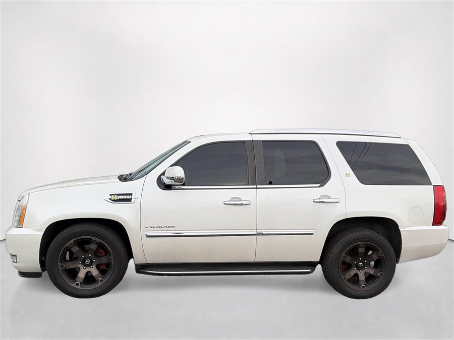 Used 2010 Cadillac Escalade 4WD Hybrid image 12