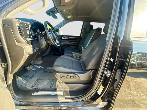 Used 2024 Chevrolet Silverado 1500 RST image 21