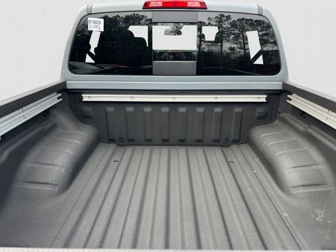 New 2026 Nissan Frontier PRO-4X w/ Pro-4x Convenience Package AWD/4WD image 5