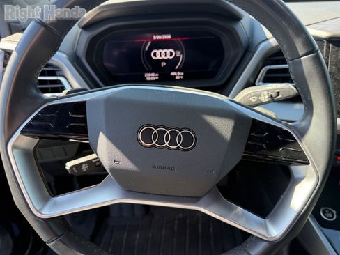 Used 2023 Audi Q4 e-tron Premium Plus w/ Premium Plus image 11