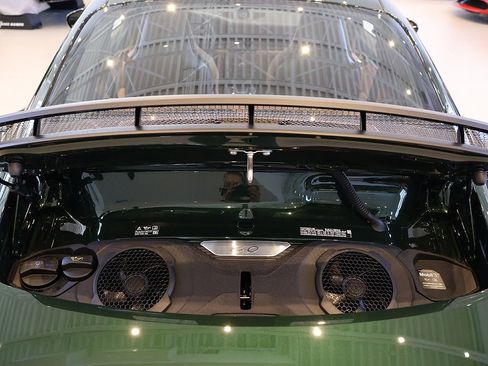 Used 2026 Porsche 911 GT3 RWD image 59