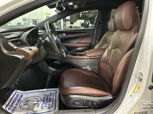 Used 2019 Buick LaCrosse Avenir w/ Driver Confidence Package II AWD/4WD image 22