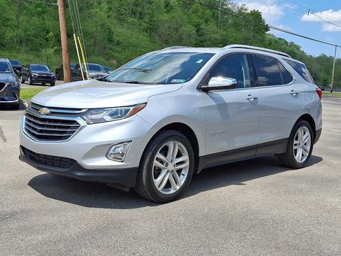 Used 2018 Chevrolet Equinox Premier AWD/4WD image 3