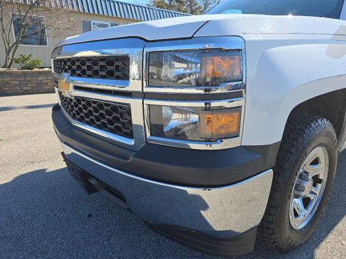 Used 2014 Chevrolet Silverado 1500 W/T w/ Trailering Package image 9