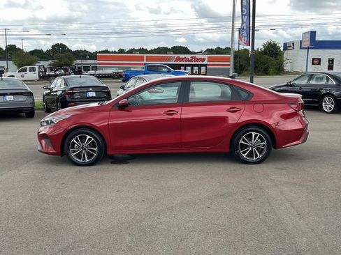 Used 2024 Kia Forte LXS FWD image 7