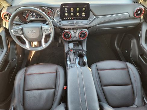 Used 2025 Chevrolet Blazer RS image 24