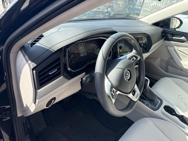 Used 2021 Volkswagen Jetta S FWD image 15
