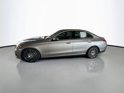 Used 2022 Mercedes-Benz C 300 4MATIC Sedan image 5