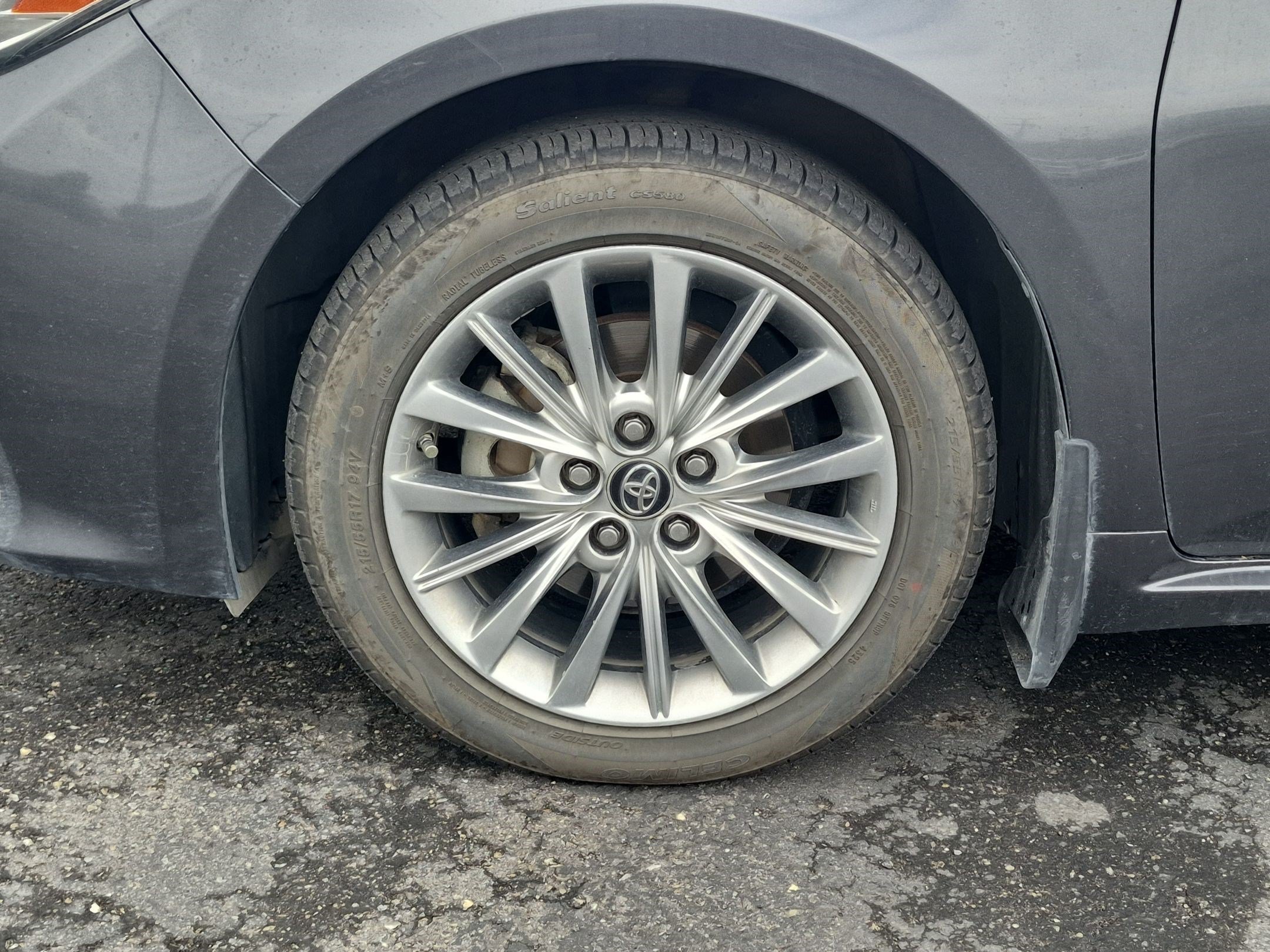 Used 2016 Toyota Avalon Limited w/ Toyota Safety Sense Package FWD image 13