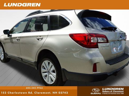 Used 2015 Subaru Outback 2.5i Premium image 6