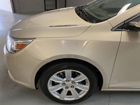 Used 2010 Buick LaCrosse CXL w/ Entertainment Package image 12