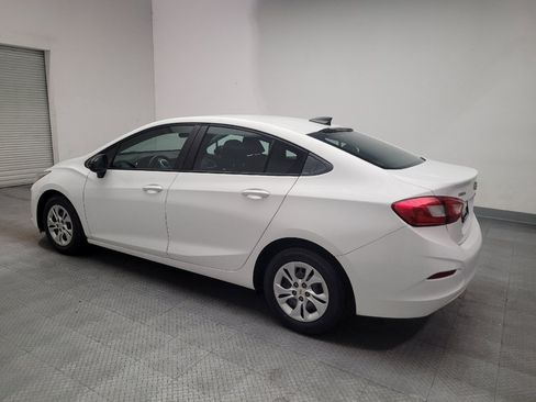 Used 2019 Chevrolet Cruze LS FWD image 3