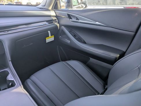 New 2026 INFINITI QX60 Luxe w/ Family Package image 19