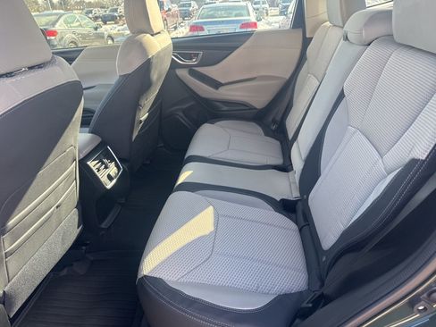 Used 2023 Subaru Forester Premium w/ Popular Package #1 image 15