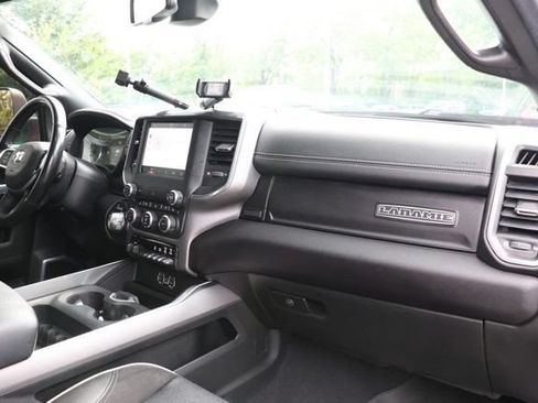 Used 2022 RAM 2500 Laramie w/ Night Edition AWD/4WD image 15