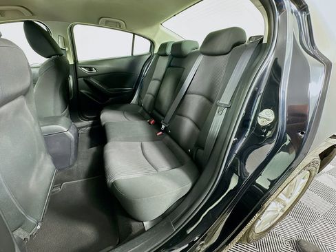 Used 2015 MAZDA MAZDA3 i Touring image 28