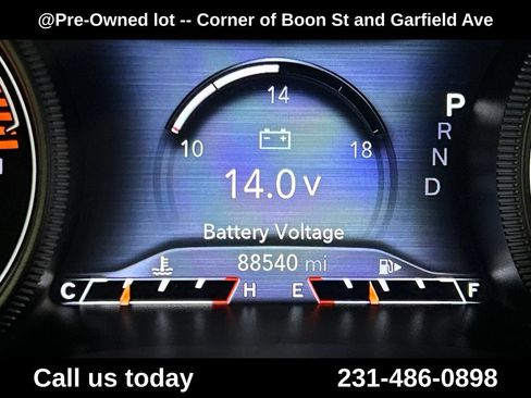 Used 2019 Jeep Cherokee Limited w/ Trailer Tow Group AWD/4WD image 22