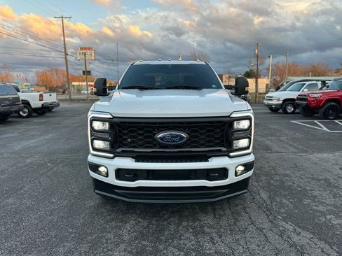 Used 2023 Ford F350 XLT w/ XLT Premium Package image 7