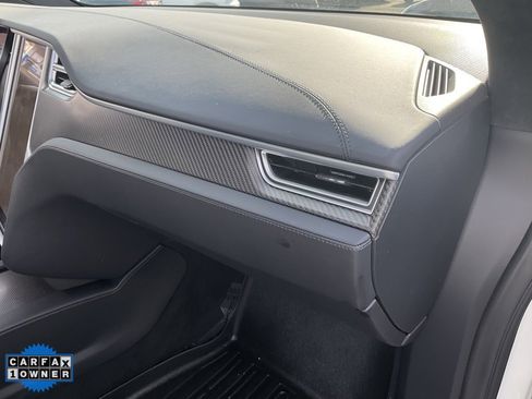 Used 2017 Tesla Model X 75D image 67