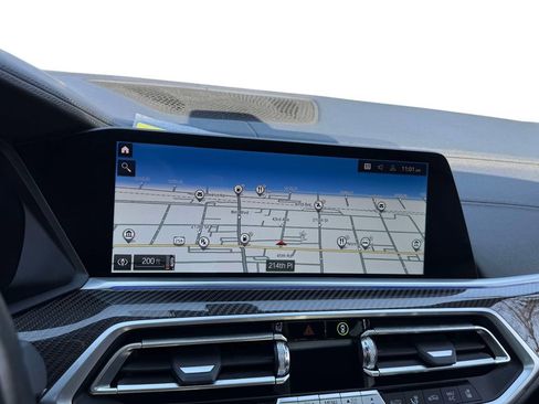 Used 2023 BMW X6 M50i AWD/4WD image 32