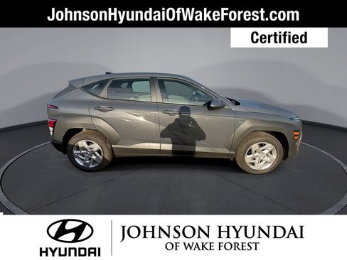 Used 2025 Hyundai Kona SE FWD image 9