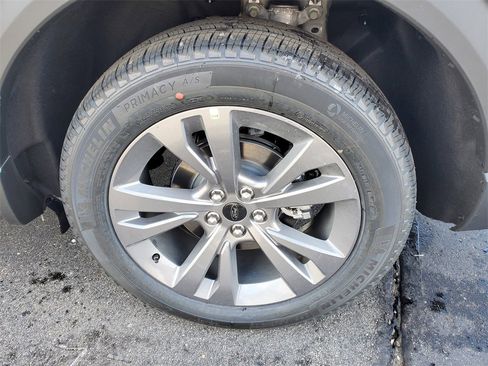 New 2026 Ford Explorer Active w/ Active Comfort Package image 30