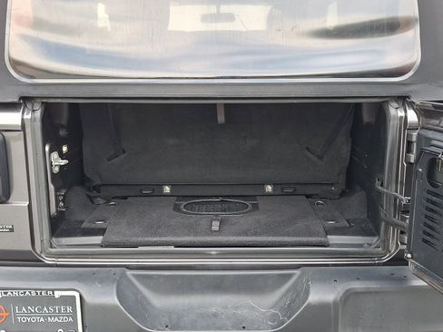 Used 2018 Jeep Wrangler Sport AWD/4WD image 28