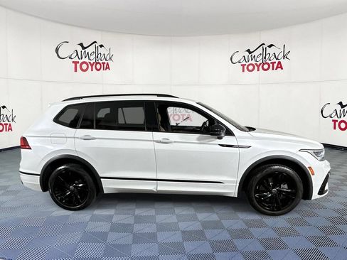 Used 2023 Volkswagen Tiguan SE R-Line AWD/4WD image 8