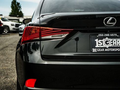 Used 2018 Lexus IS 300 AWD w/ Accessory Package image 10