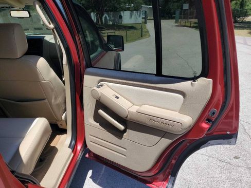 Used 2007 Ford Explorer XLT RWD image 23