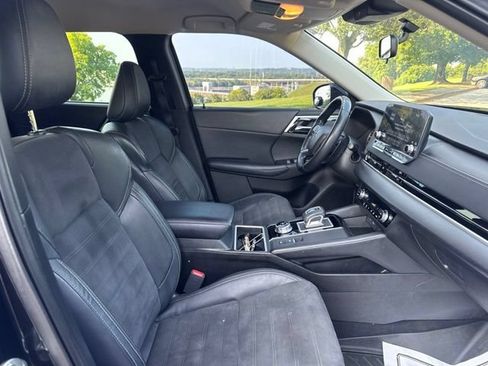 Used 2022 Mitsubishi Outlander SE FWD image 12
