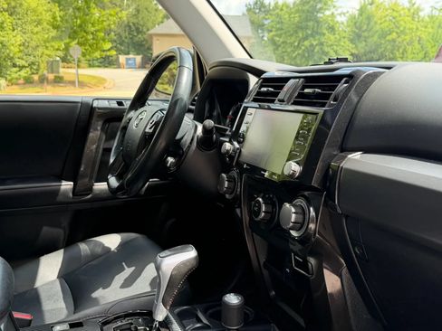 Used 2023 Toyota 4Runner TRD Off-Road Premium w/ Off Road Premium Plus Package AWD/4WD image 28