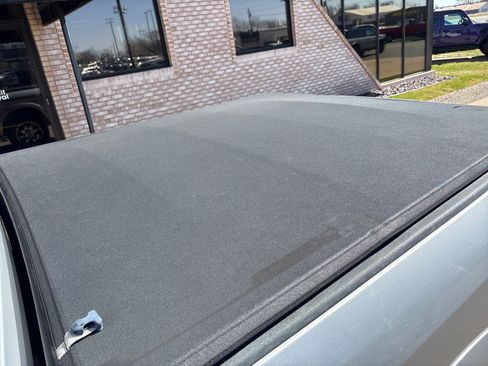 Used 2017 RAM 1500 Limited image 15