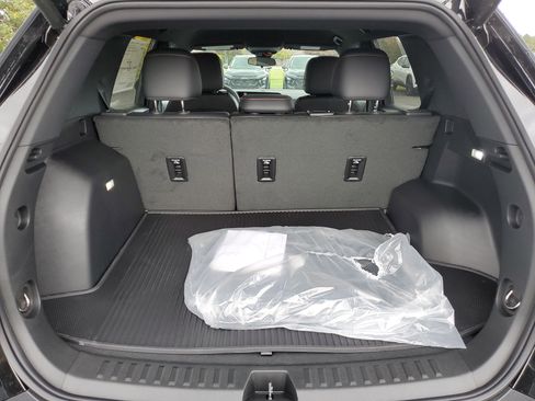 New 2026 Chevrolet Equinox RS w/ LPO, Floor Liner Package image 29
