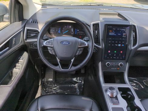 Used 2024 Ford Edge SEL AWD/4WD image 16