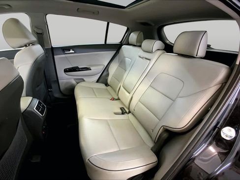 Used 2019 Kia Sportage EX w/ EX Premium Package FWD image 20