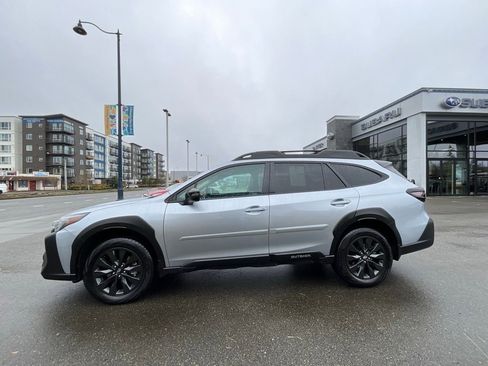 Certified 2023 Subaru Outback Onyx Edition XT image 5