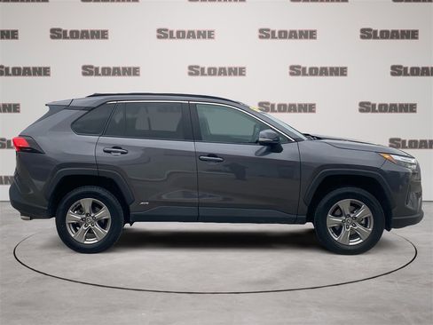 Used 2024 Toyota RAV4 XLE image 6